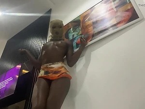 Jet-black Velvet's amazing savings get muddy and sloppy in a wild 69-dance ensemble